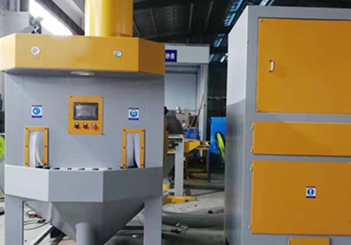 手動噴砂機在金屬表面處理(lǐ)中(zhōng)的作(zuò)用(yòng)是什麽？